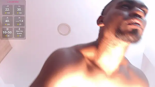 RyanJackson  online show from December 17, 3:28 pm