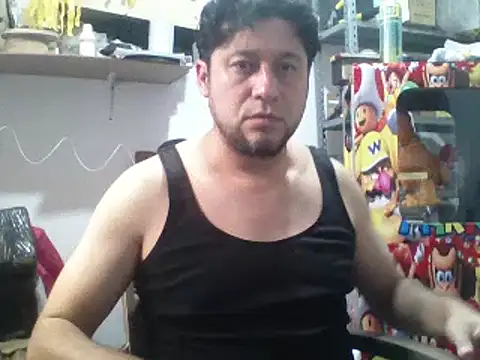 Snapshot of simpatico1000 chatting on February 16, 11:39 pm simpatico1000 online show from February 16, 11:39 pm