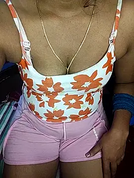 Snapshot of Telugu_ammayi_pooja chatting on September 10, 7:13 pm Telugu ammayi pooja online show from September 10, 7:13 pm