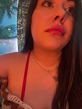 DaisyStreet online show from May 11, 9:21 am