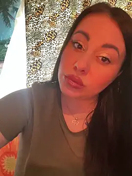 DaisyStreet online show from May 25, 7:29 am