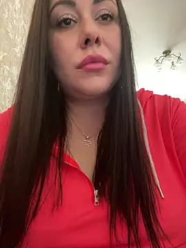 Snapshot of DaisyStreet chatting on July 9, 10:37 am DaisyStreet online show from July 9, 10:37 am