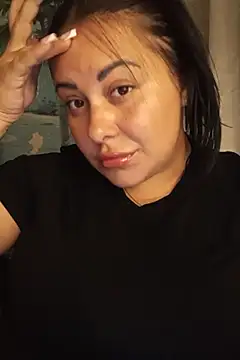 Snapshot of DaisyStreet chatting on September 23, 5:31 pm DaisyStreet online show from September 23, 5:31 pm