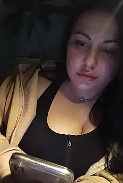 Snapshot of DaisyStreet chatting on March 10, 8:34 pm DaisyStreet online show from March 10, 8:34 pm