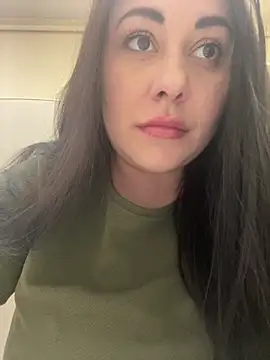 DaisyStreet online show from April 9, 11:49 am