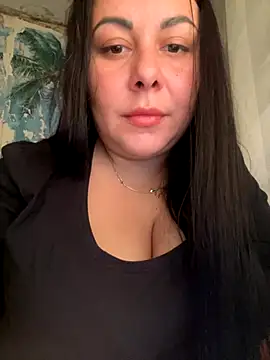 Snapshot of DaisyStreet chatting on October 30, 9:44 pm DaisyStreet online show from October 30, 9:44 pm