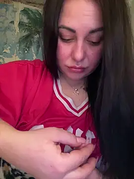 Snapshot of DaisyStreet chatting on December 14, 4:45 pm DaisyStreet online show from December 14, 4:45 pm