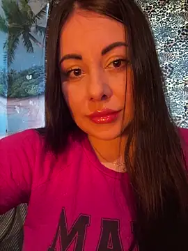 DaisyStreet online show from May 10, 2:41 pm