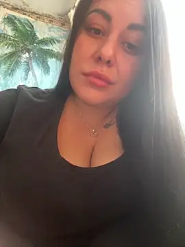 Snapshot of DaisyStreet chatting on October 30, 9:40 am DaisyStreet online show from October 30, 9:40 am