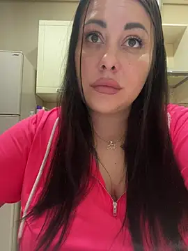 Snapshot of DaisyStreet chatting on June 26, 9:42 pm DaisyStreet online show from June 26, 9:42 pm