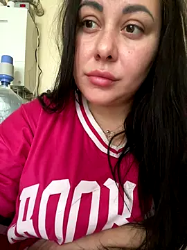 Snapshot of DaisyStreet chatting on October 28, 9:30 am DaisyStreet online show from October 28, 9:30 am