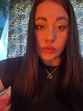 DaisyStreet online show from May 26, 8:23 am