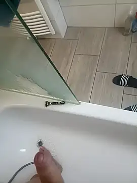 Snapshot of victortt chatting on November 2, 1:16 pm victortt online show from November 2, 1:16 pm