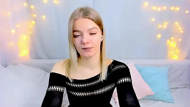 Lily Daviss online show from February 9, 3:04 am