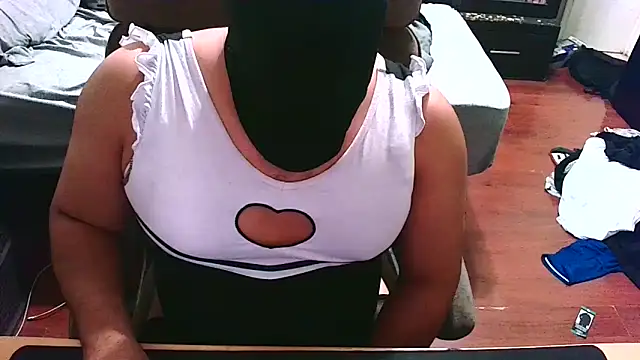 babykayla972 online show from October 6, 8:59 am