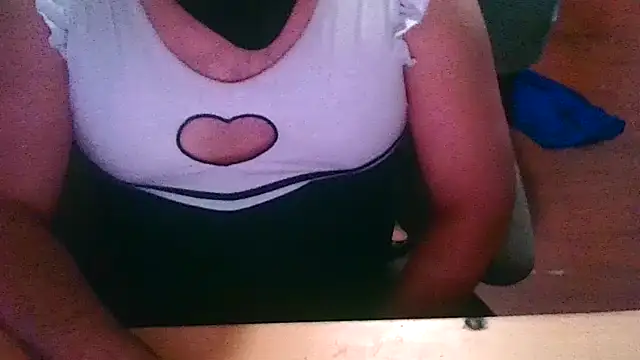 babykayla972 online show from June 4, 9:36 am