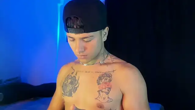 Dominic Biker   online show from January 22, 5:05 am