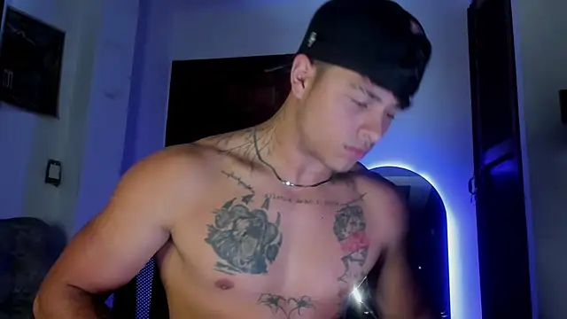 Dominic Biker   online show from June 3, 5:08 am