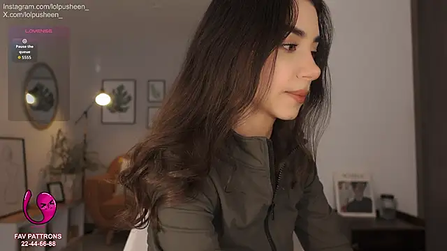 JulietteDee online show from May 19, 9:22 pm