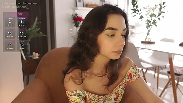 JulietteDee online show from June 11, 9:34 pm