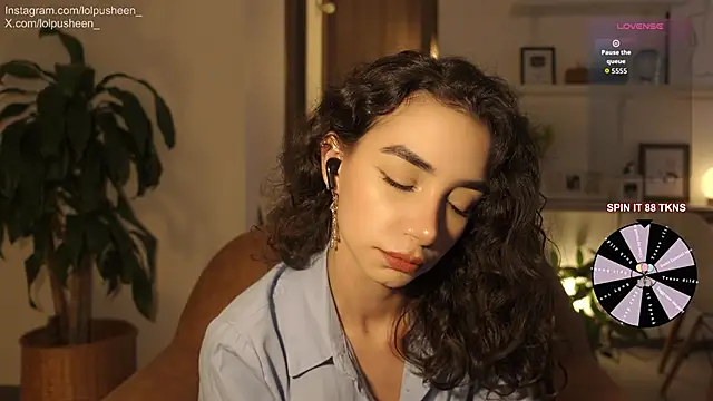 JulietteDee online show from January 8, 10:27 pm