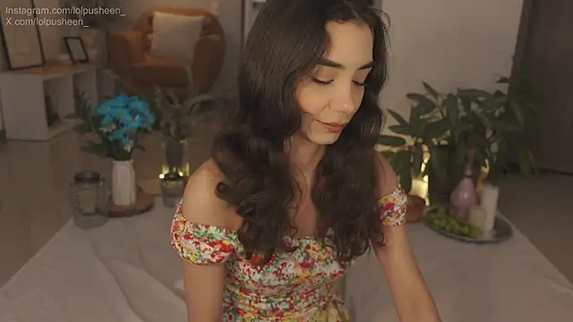 JulietteDee online show from July 10, 9:37 pm