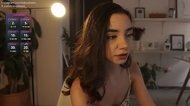 JulietteDee online show from February 3, 10:04 pm