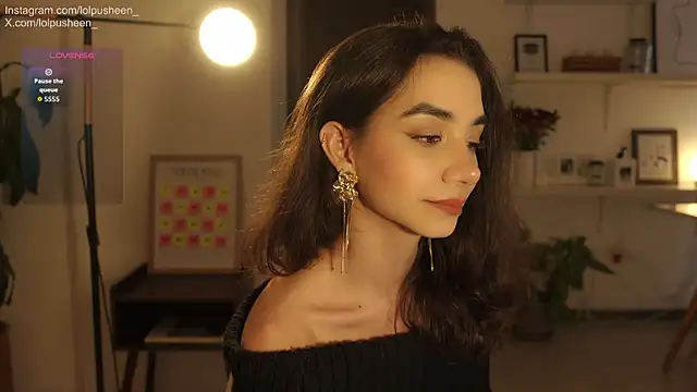 JulietteDee online show from February 5, 9:43 pm