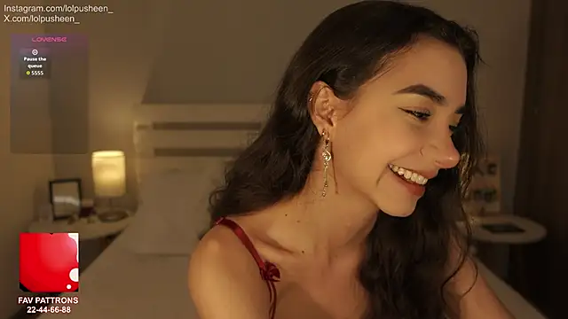 JulietteDee online show from May 22, 9:46 pm