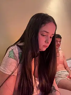 Snapshot of brazillliangirl chatting on June 22, 2:50 am brazillliangirl online show from June 22, 2:50 am