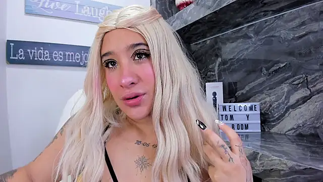 miss danika online show from October 21, 11:09 am