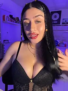 lucianaroy online show from April 9, 3:08 am