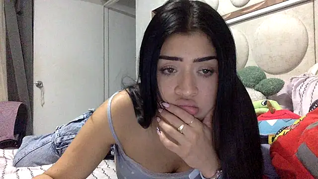Snapshot of lucianaroy chatting on July 18, 1:25 am lucianaroy online show from July 18, 1:25 am