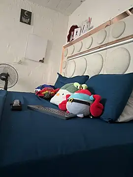 lucianaroy online show from November 10, 8:36 pm