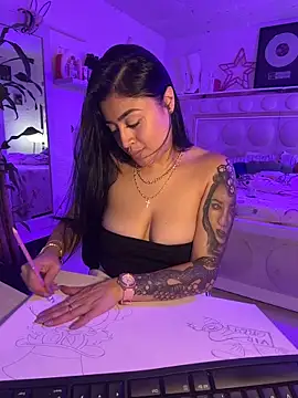 lucianaroy online show from April 7, 5:53 am