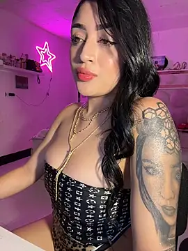 lucianaroy online show from April 29, 2:49 am
