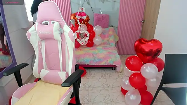 Snapshot of lia_16 chatting on February 12, 3:38 pm lia 16 online show from February 12, 3:38 pm
