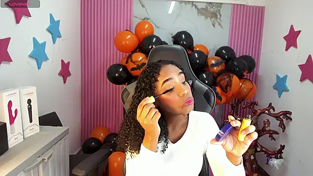 lia 16 online show from October 22, 10:58 am