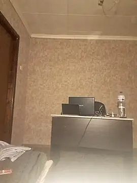 Snapshot of DjiniCD chatting on September 13, 8:53 pm DjiniCD online show from September 13, 8:53 pm