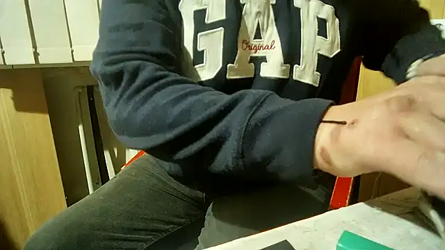 DjiniCD online show from February 6, 4:47 pm