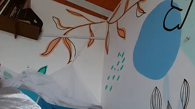 lupita84 online show from December 20, 6:11 pm