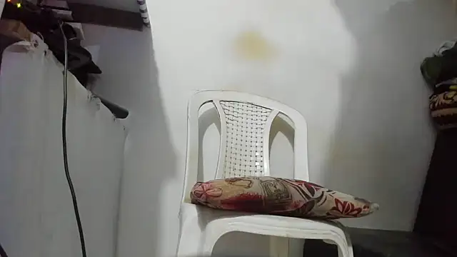 hugo3918  online show from March 24, 12:32 am