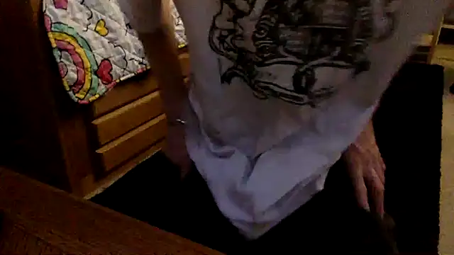 spicylaboi online show from December 15, 9:37 am