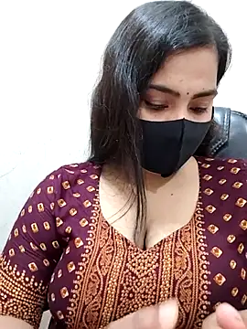 Snapshot of Ritusri_Dotta chatting on April 29, 5:17 pm Ritusri Dotta online show from April 29, 5:17 pm