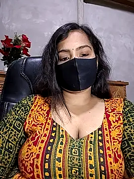 Snapshot of Ritusri_Dotta chatting on May 13, 4:47 pm Ritusri Dotta online show from May 13, 4:47 pm