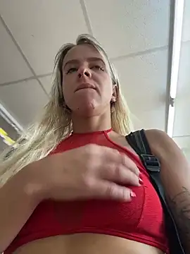 LikaCat online show from April 7, 2:13 am