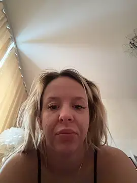 LikaCat online show from January 9, 4:19 am