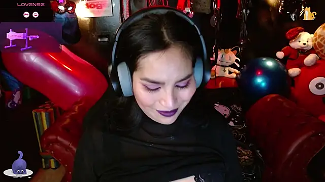 kureiji hentaii online show from November 19, 11:38 pm