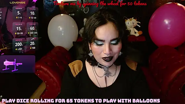Snapshot of kureiji_hentaii chatting on February 25, 5:41 am kureiji hentaii online show from February 25, 5:41 am