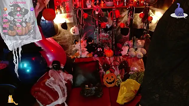 Snapshot of kureiji_hentaii chatting on October 17, 6:43 pm kureiji hentaii online show from October 17, 6:43 pm